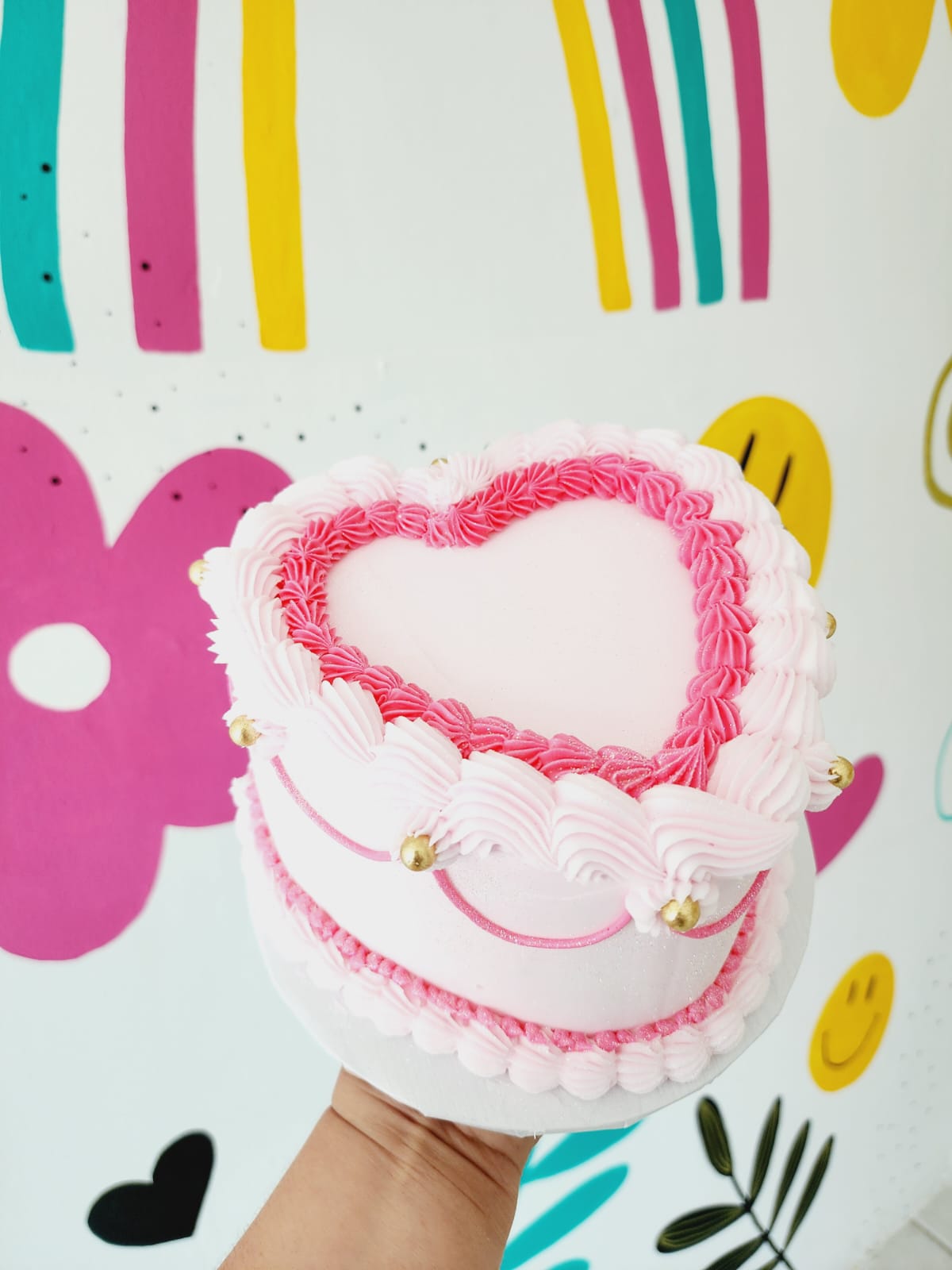 Bliss Heart & Vintage Cakes